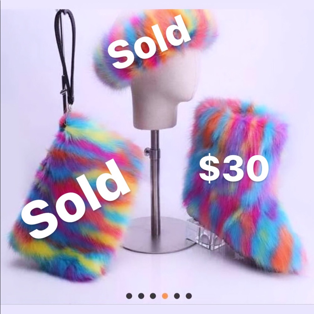 Multicolored Fur Boot Set - Picture 3 of 7